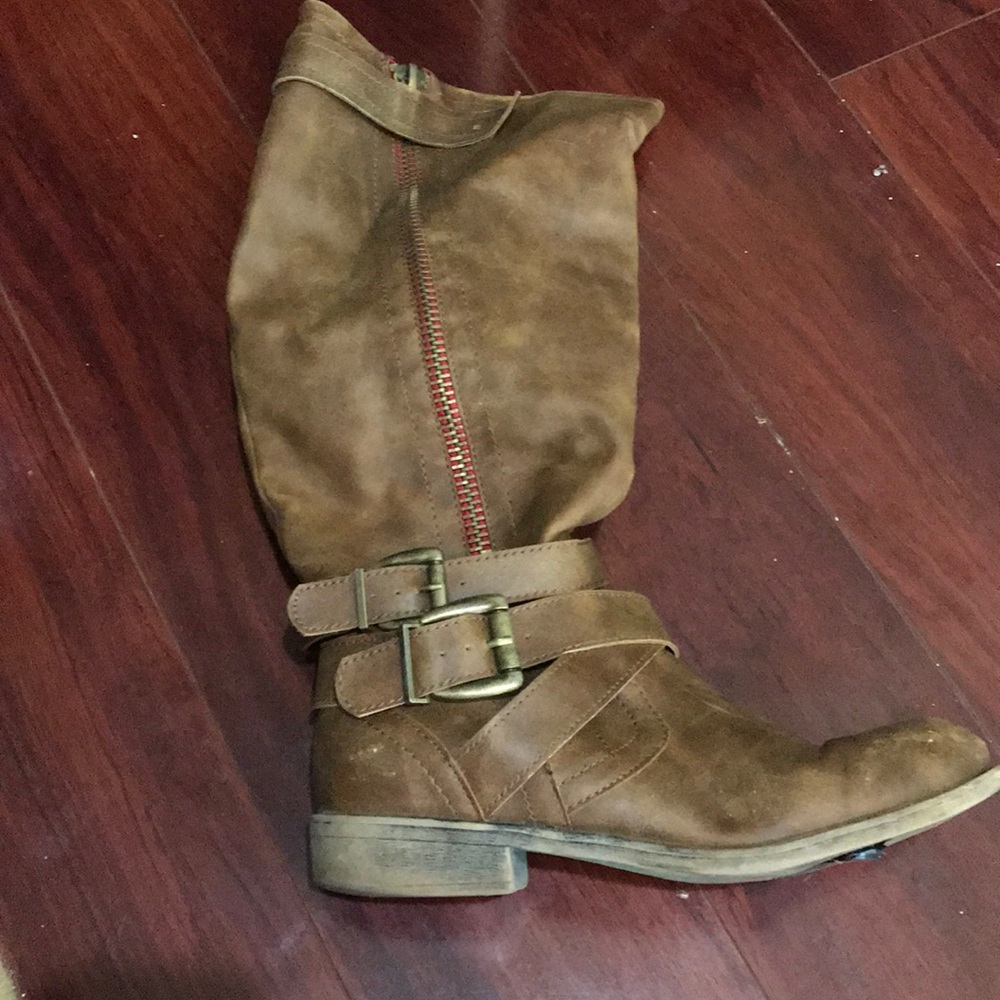 Steve Madden Brown boots